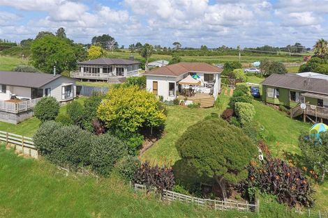 Photo of property in 48 Wharf Road, Clarks Beach, Pukekohe, 2679