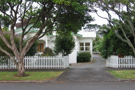 Photo of property in 56a Amaru Road, One Tree Hill, Auckland, 1061