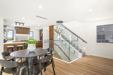 Photo of property in 16b Egremont Street, Belmont, Auckland, 0622