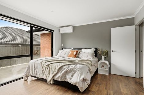 Photo of property in 8 Godwit Lane, Welcome Bay, Tauranga, 3112