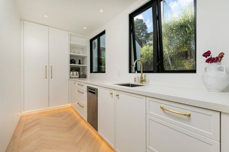 Photo of property in 78a Rame Road, Greenhithe, Auckland, 0632