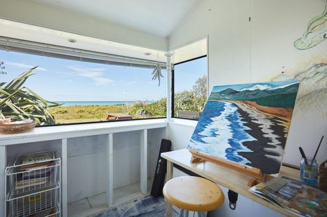 Photo of property in 182 Rarangi Beach Road, Rarangi, Blenheim, 7273