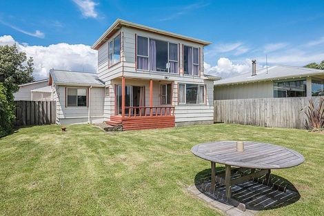 Photo of property in 7 Rodney Avenue, Te Horo Beach, Otaki, 5581