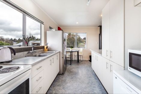 Photo of property in 19 Kiddle Drive, Hilltop, Taupo, 3330