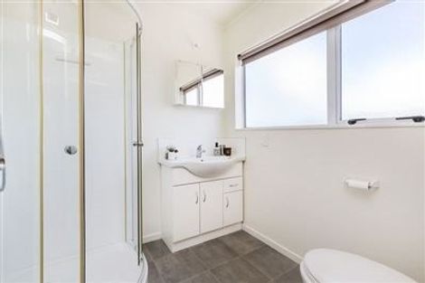 Photo of property in 14 Peel Lane, Aotea, Porirua, 5024