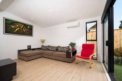 Photo of property in 34c Allenby Road, Panmure, Auckland, 1072