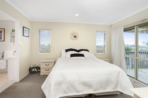 Photo of property in 70 Intrepid Crescent, Beachlands, Auckland, 2018