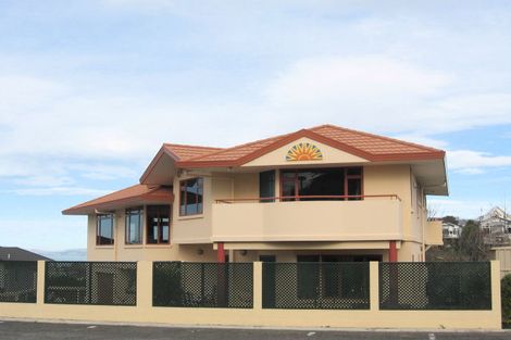 Photo of property in 9 Convent Road, Bluff Hill, Napier, 4110