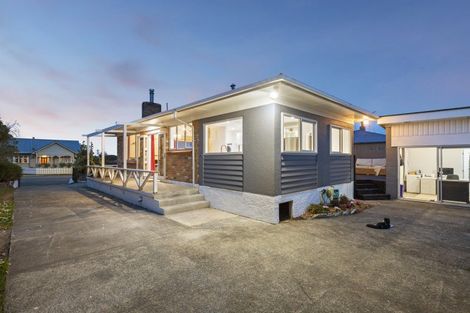 Photo of property in 155 Queen Street, Pukekohe, 2120