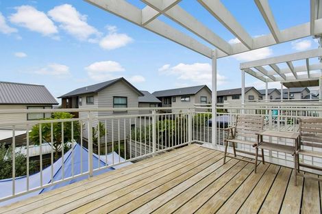 Photo of property in 76 Arrowsmith Drive, Flat Bush, Auckland, 2019