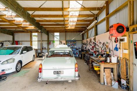 Photo of property in 651 Centre Road, Momona, Outram, 9073