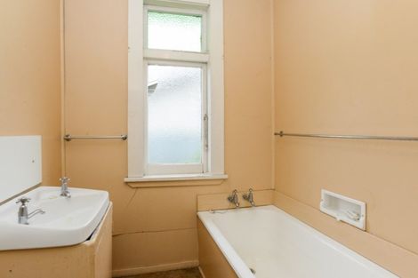 Photo of property in 511 Saint Aubyn Street East, Hastings, 4122