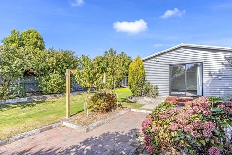 Photo of property in 42 Windermere Road, Papanui, Christchurch, 8053