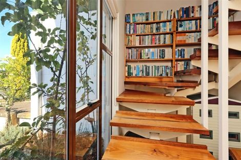 Photo of property in 2/140 Te Mata Road, Havelock North, 4130