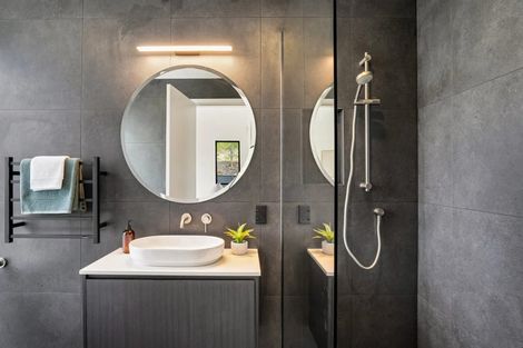 Photo of property in 7 Mckenzies Shute, Jacks Point, Queenstown, 9371