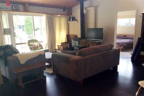 Photo of property in 5 Frye Crescent, Albert Town, Wanaka, 9305