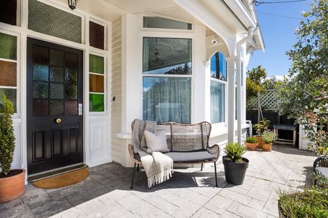 Photo of property in 18 Kilgour Street, Roslyn, Dunedin, 9010