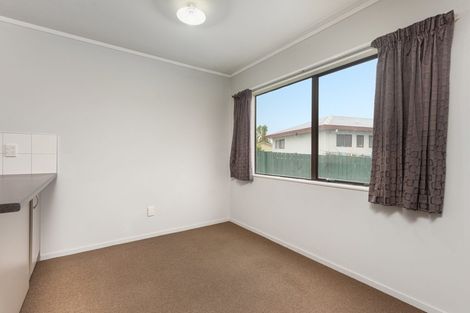 Photo of property in 60 Atuaroa Avenue, Te Puke, 3119