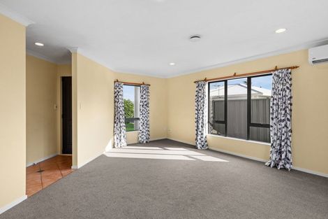 Photo of property in 417 Southland Place, Raureka, Hastings, 4120