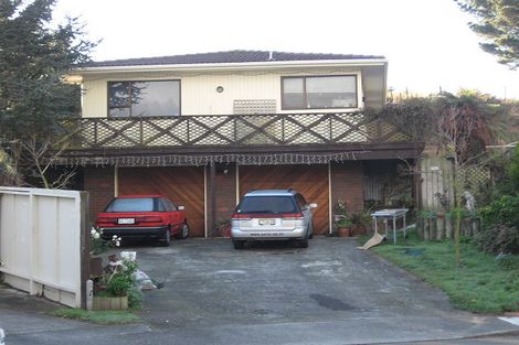 Photo of property in 16 Nugget Grove, Raumati Beach, Paraparaumu, 5032