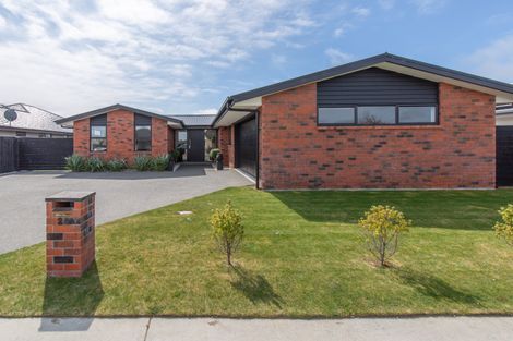 Photo of property in 24 Lilian Street, Kaiapoi, 7630