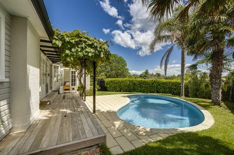 Photo of property in 60 Duart Road, Havelock North, 4130