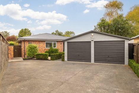 Photo of property in 3/47b Harris Crescent, Papanui, Christchurch, 8053