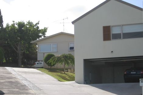 Photo of property in 1/17 Bevyn Street, Castor Bay, Auckland, 0620