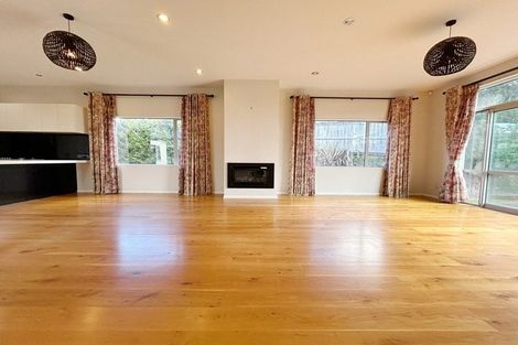 Photo of property in 16 Timberland Drive, Silverdale, 0932