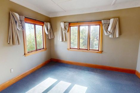 Photo of property in 10 Saint Johns Avenue, Palmerston North, 4414