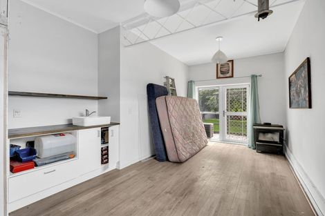 Photo of property in 7 Kowai Place, Amberley, 7410