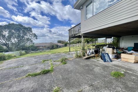 Photo of property in 5 Mcclintock Road, Massey, Auckland, 0614