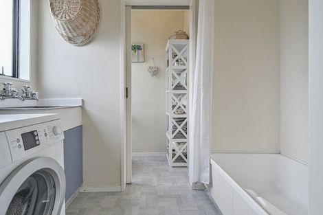 Photo of property in 205 Pattison Road, Akina, Hastings, 4122