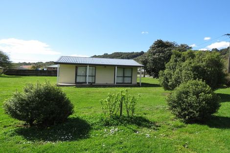 Photo of property in 20 Walsh Street, Reefton, 7830