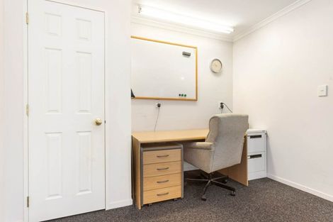 Photo of property in 23 Highfields Terrace, Henderson, Auckland, 0612