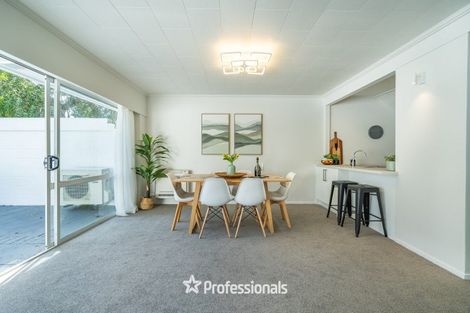 Photo of property in 8b Wai-iti Crescent, Woburn, Lower Hutt, 5010