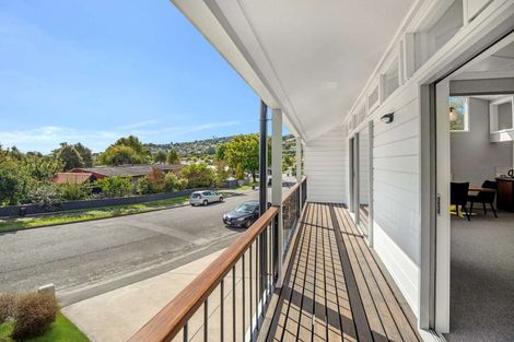 Photo of property in 19 Gunns Crescent, Cashmere, Christchurch, 8022