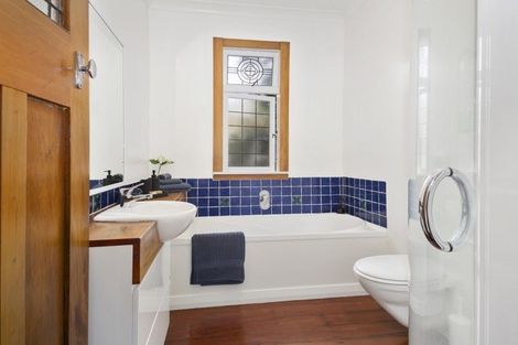 Photo of property in 27 Hardy Street, Waterloo, Lower Hutt, 5011