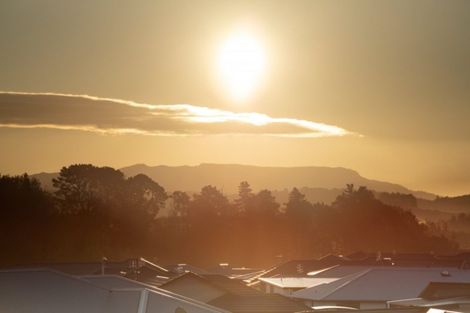 Photo of property in 5 Okataina Street, Pyes Pa, Tauranga, 3112