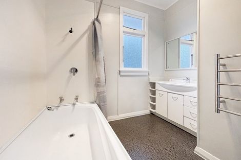 Photo of property in 33 Cole Street, Dannevirke, 4930