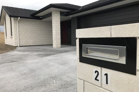 Photo of property in 21 Kuru Place, Papamoa, 3118