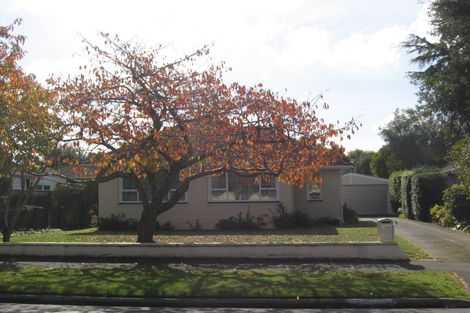 Photo of property in 144 Maidstone Road, Ilam, Christchurch, 8041