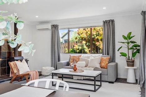 Photo of property in 13 Tupaea Place, Otumoetai, Tauranga, 3110