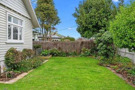 Photo of property in 33 Weld Street, Cambridge, 3434