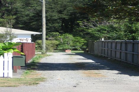 Photo of property in 4b Plateau Road, Te Marua, Upper Hutt, 5018