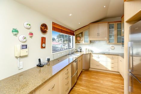 Photo of property in 4/30 Whiteley Street, Moturoa, New Plymouth, 4310