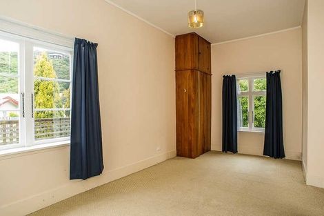 Photo of property in 2 Lorien Court, Raumati Beach, Paraparaumu, 5032