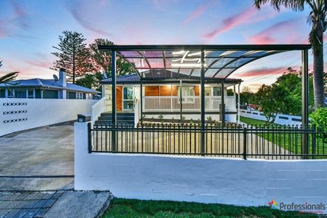 Photo of property in 27 Thompson Terrace, Manurewa, Auckland, 2102