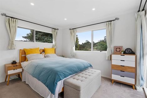 Photo of property in 114 Spinella Drive, Bayview, Auckland, 0629