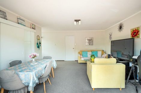 Photo of property in 1/12 Fitzwilliam Drive, Torbay, Auckland, 0630